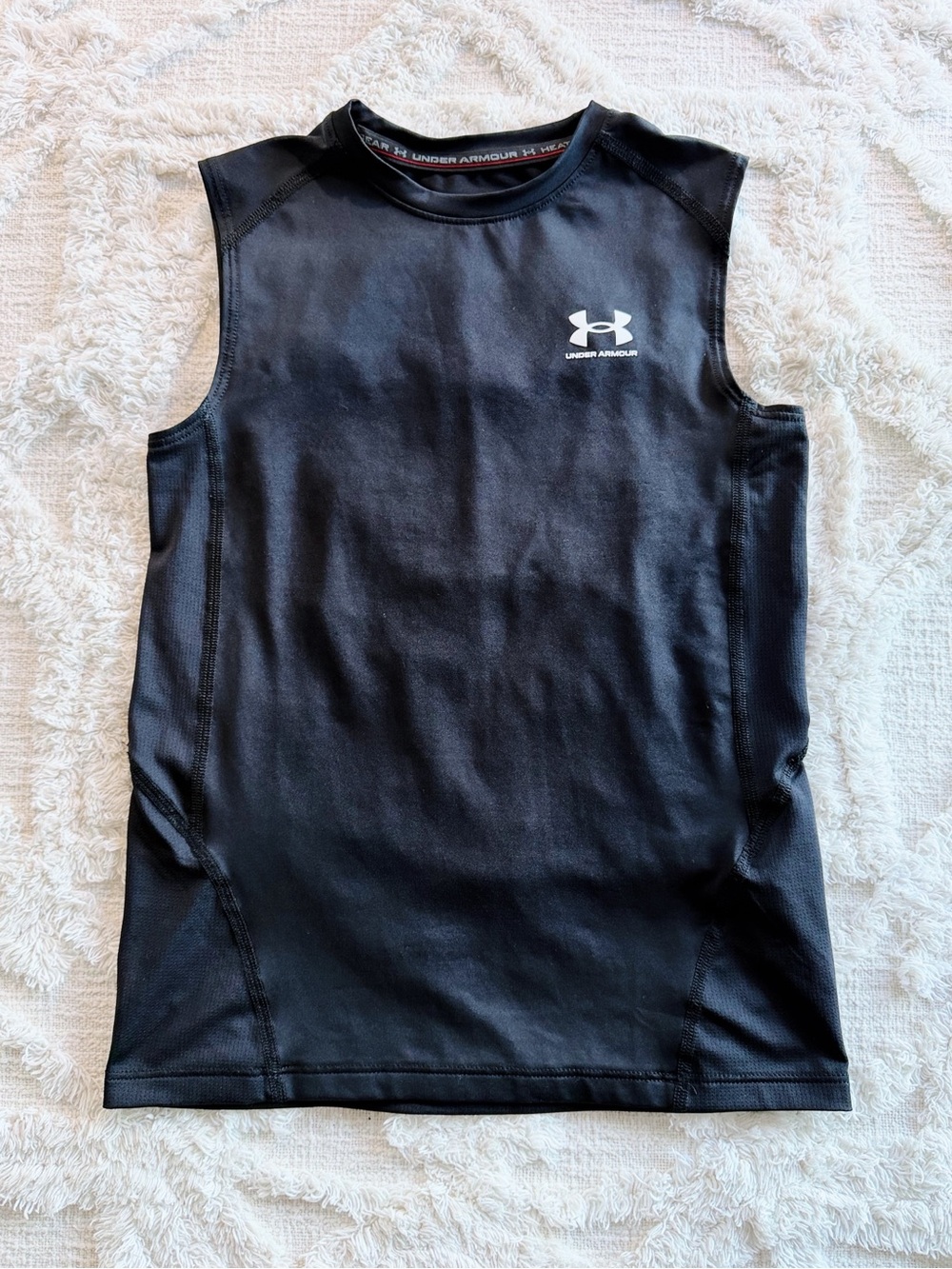 Under Armour HeatGear Youth Medium Black Fitted Sleeveless Athletic Shirt